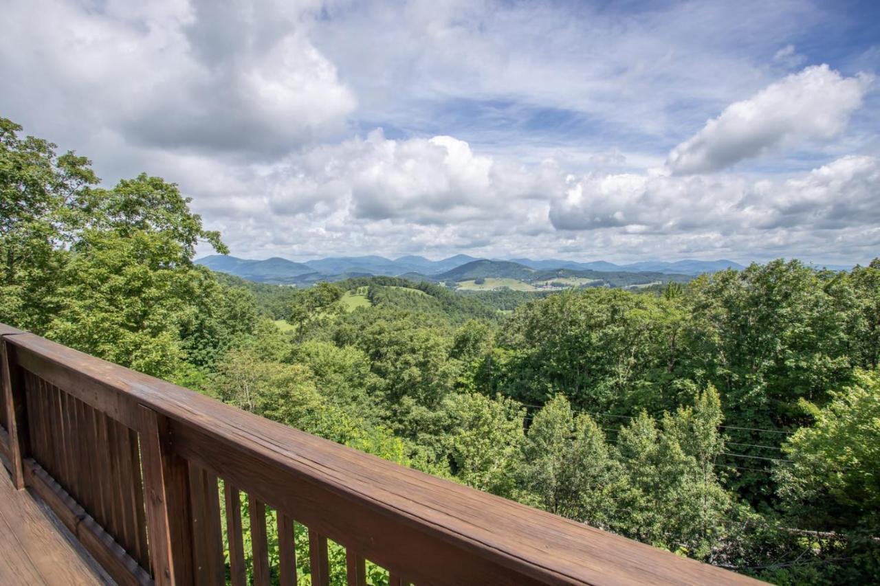 Mountain Tapestry Villa Boone Exterior photo